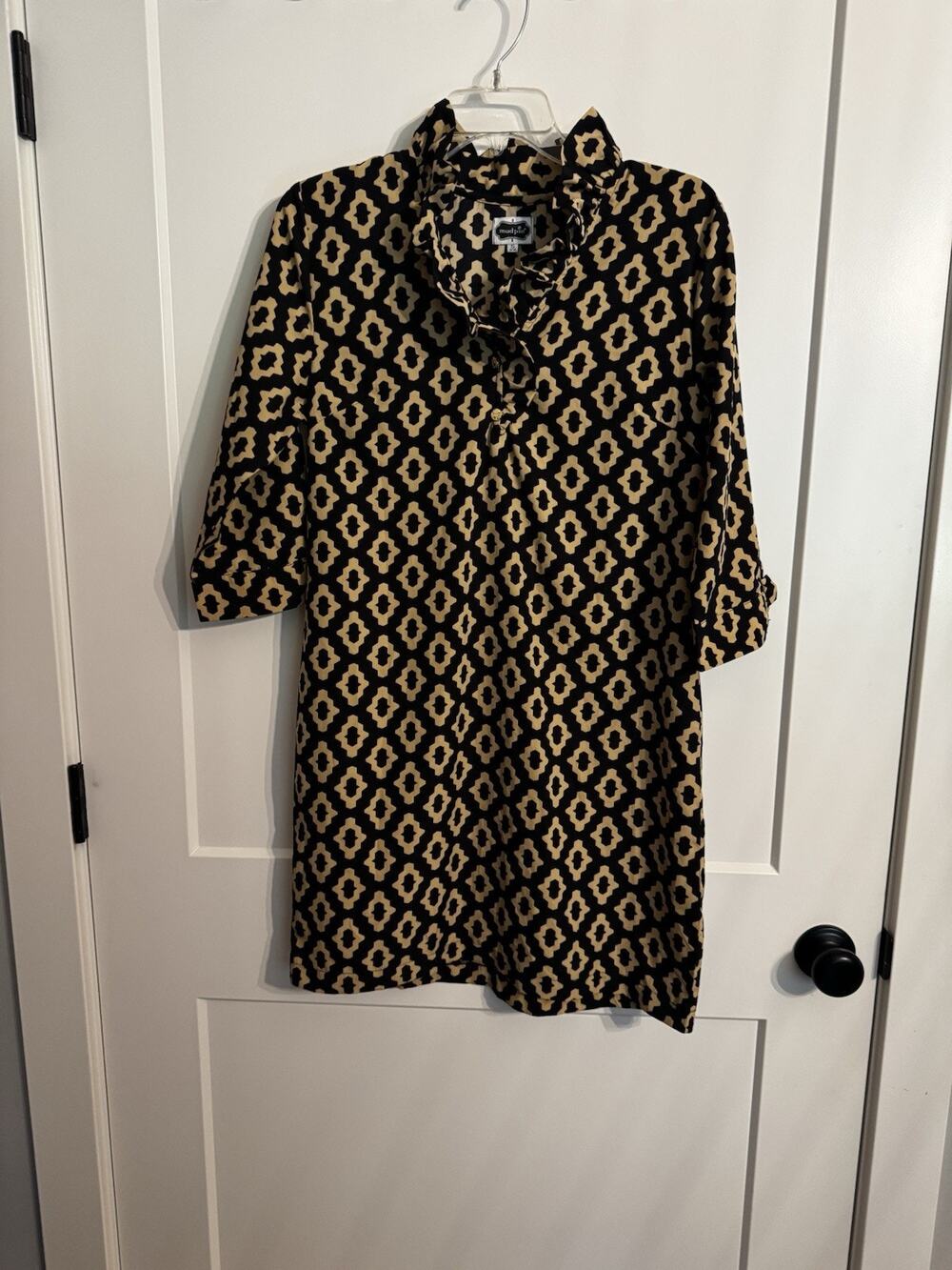 MUD PIE Size S Black Tan Long Sleeves Dress V Neck Work Office Professional
